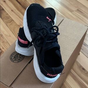 Puma Kids Black Sneakers with Pink Logo Accents